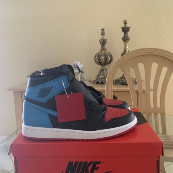 Jordan 1s main image 5